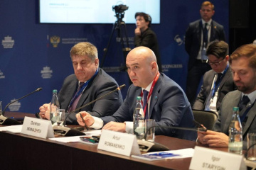 Председатель правления АО «НК «ҚазАвтоЖол» Дархан Иманашев принял участие в Международном транспортно-логистическом форуме в Санкт-Петербурге